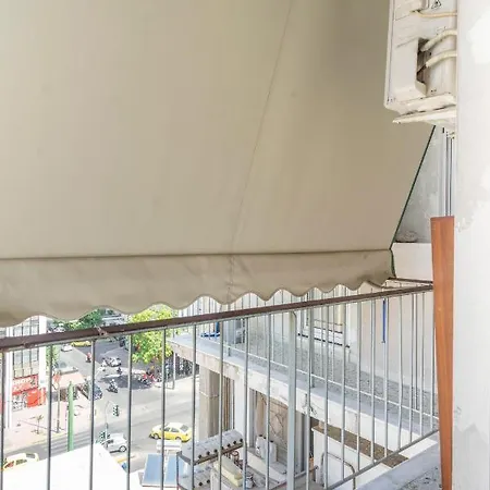 Apartment Penthouse In The Heart Of / Koukaki Area Athens