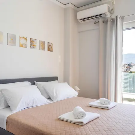 Apartment Penthouse In The Heart Of / Koukaki Area Athens