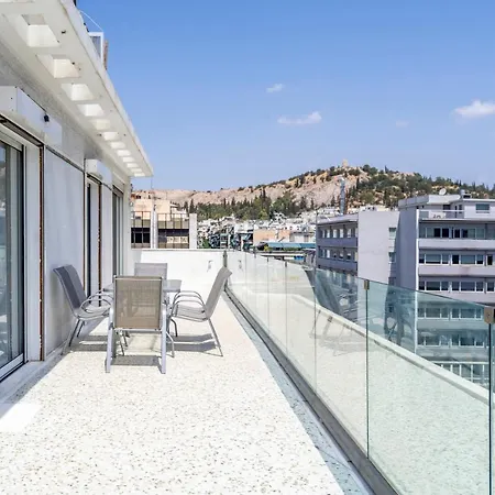 Apartment Penthouse In The Heart Of / Koukaki Area Athens